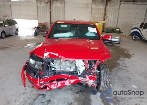 2020 Ram 1500 Big Horn 4X4 5'7 Box из США, поврежденный, VIN 1C6RRFFG1LN384633